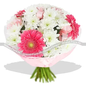 Delicate bouquet of white lilies and pink gerberas